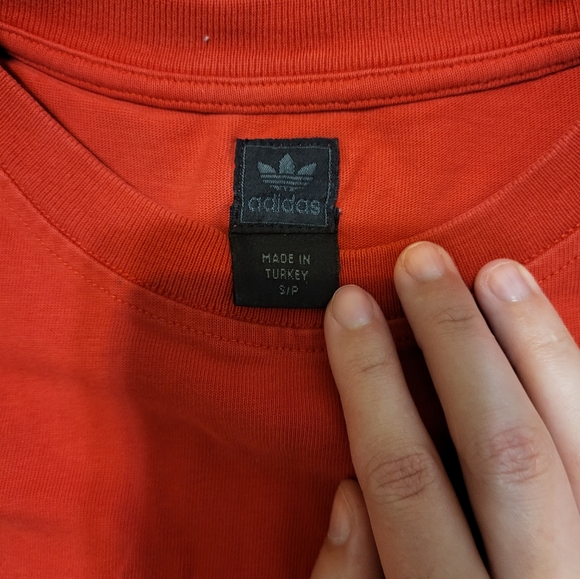 Vintage Adidas shirt - Picture 2 of 5